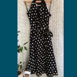 Polka dot linen poly swing dress